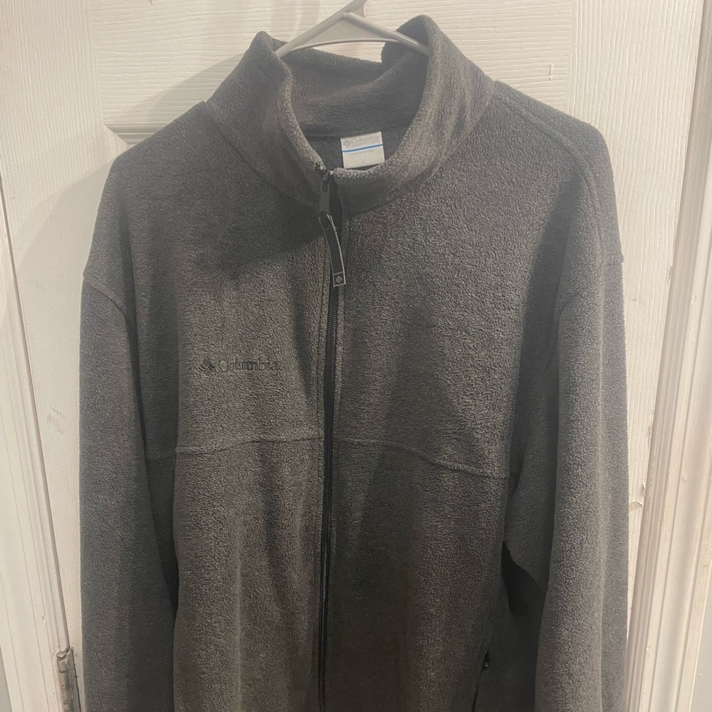 Columbia Charcoal Zip-Up Fleece, L